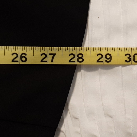 Black blazer with shoulder pads BNWT - Picture 9 of 10